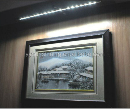 196lm LED Under Cabinet Strip Lights for Kitchen Shelf 6pcs Max Linkable 12V Aluminum