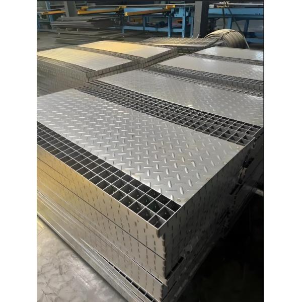 Floor Slot Drain Pedestrian Bar Grates 30x3 Galvanized Steel Grating Weight in Silver