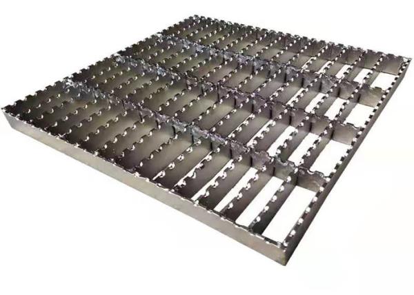 Anti Rust SS316 Floor Forge Walkway Steel Grating Serrated Bar