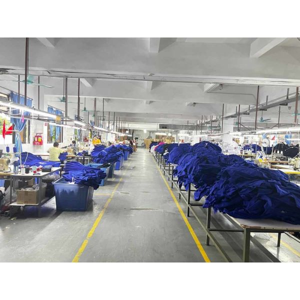 WKF Approved Karate Uniforms Durable Polyester Twill Fabric For Martial Arts Training Practice
