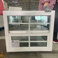 Janela clássica de PVC deslizante vertical com grelha suspensa única para segurança adicional