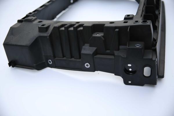 2016 2017 2018 VW Passat Car Radiator Support