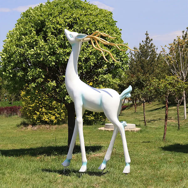 House Garden Realistic Deer Sika Fiberglass Animal Sculptures Christmas Home Decoration