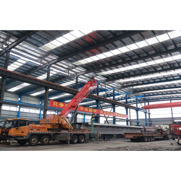CE Certificated Light Galvanized Heavy Duty Steel Structure Frame Customized
