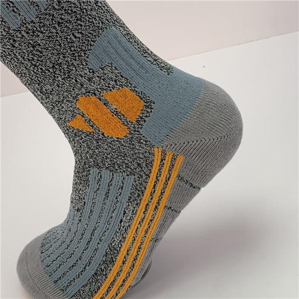 Breathable Sport Long Socks for Men Thick Anti Slip Sports Socks in Orange