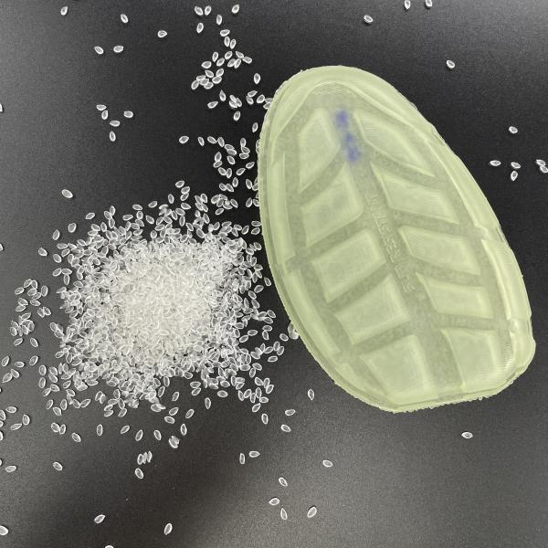 ポリエステル TPU ポリマー は,良い 物理 特性 を 持っ ており,耐磨 性 を 備えています