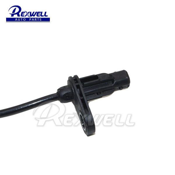 Hyundai ix35 Partes ABS Sensor de velocidad de las ruedas 956812S300