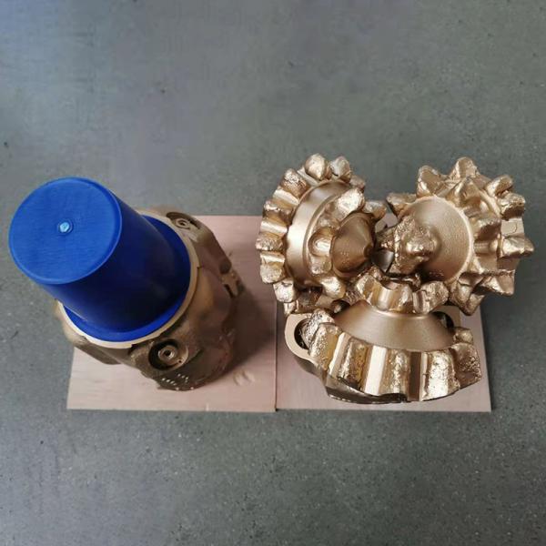 490mm Steel Tooth Tricone Bit for Water Well Drilling IADC 135 Processing Type Casting