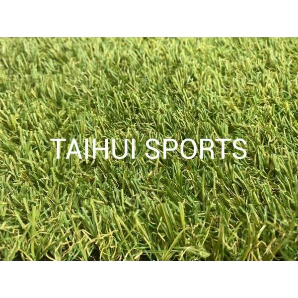 5/8 pulgadas de diámetro UV duradero Tuft estable fuerza de retirada FIFA Césped artificial de deportes para jardinería de campo de fútbol