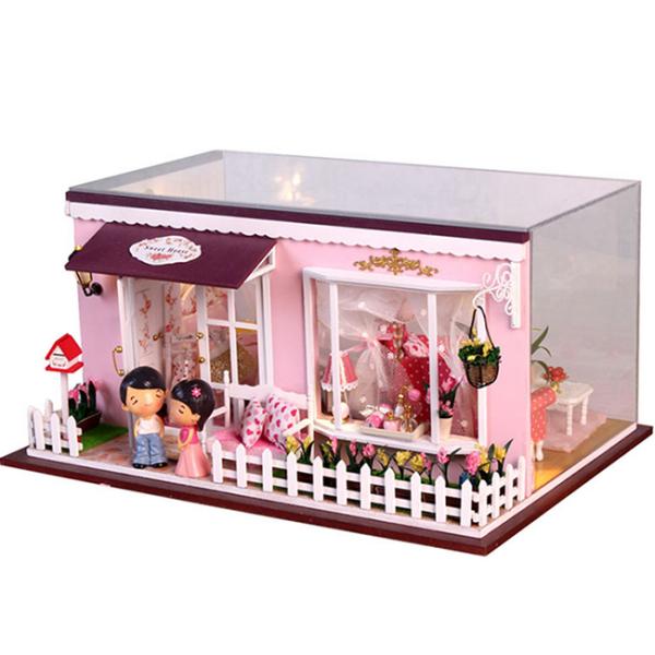 Dollhouse, DIY Lights House, Wooden Model, Education Romantic Full House, building model