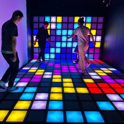 Interativo LED Grid Game Arena de piso de metal para crianças no Playhouse Trampoline Park