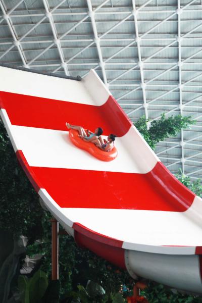 Outdoor Fiberglass Aqua Park Equipment For 4 - 6 Persons Per Time