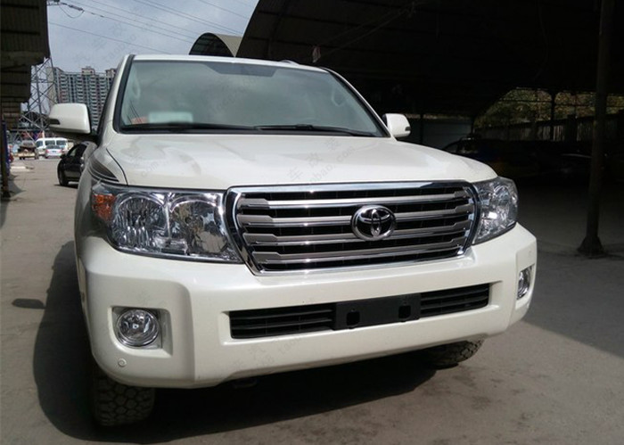 Автозапчасти Хромная решетка для автомобилей Toyota LAND CRUISER FJ200 2008 2012 2014