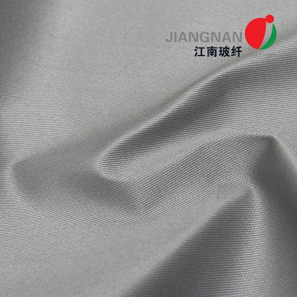 textile tissé de fibre de verre inséré par fil de l'acier inoxydable 700gsm avec le revêtement d'unité centrale