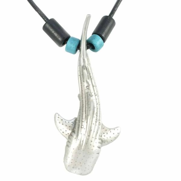 Bijoux pendants de vie marine de collier d'étain de vie marine de requin de baleine pour des amants d'océan