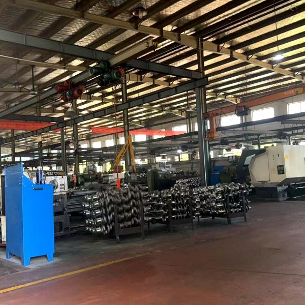 Crankshaft 148540-21190 Wholesale Auto Spare Parts Forged Steel Crankshaft for Yanmar Engines 6AY Excavator parts