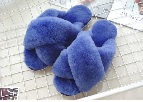 Deslizadores internos do Lambswool das mulheres naturais do inverno da forma dos deslizadores da casa da pele de carneiro