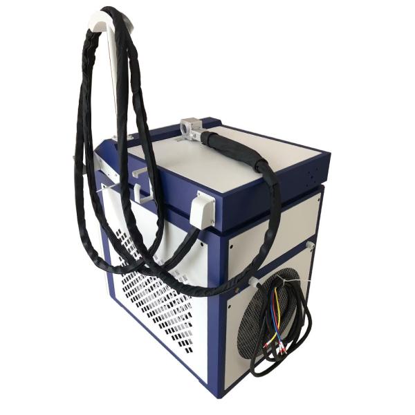 Machine à éliminer la rouille au laser à fibres de 3000W