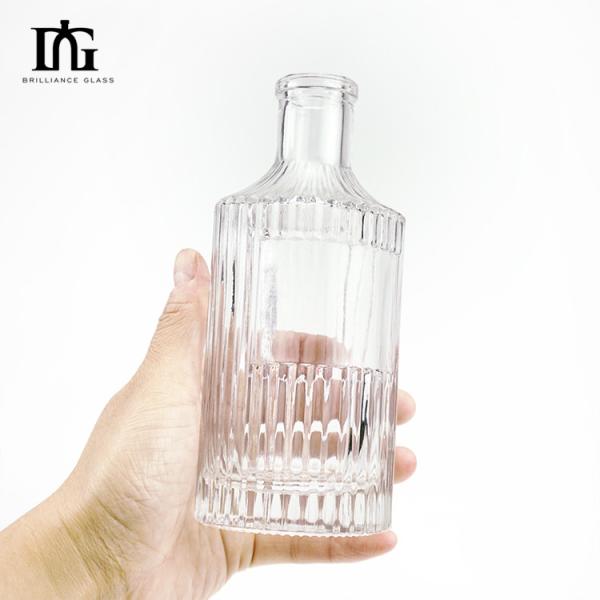 250ml Bar Glass Bottle for Liquor Mini Size Screen Printing and Hot Stamping OEM/ODM