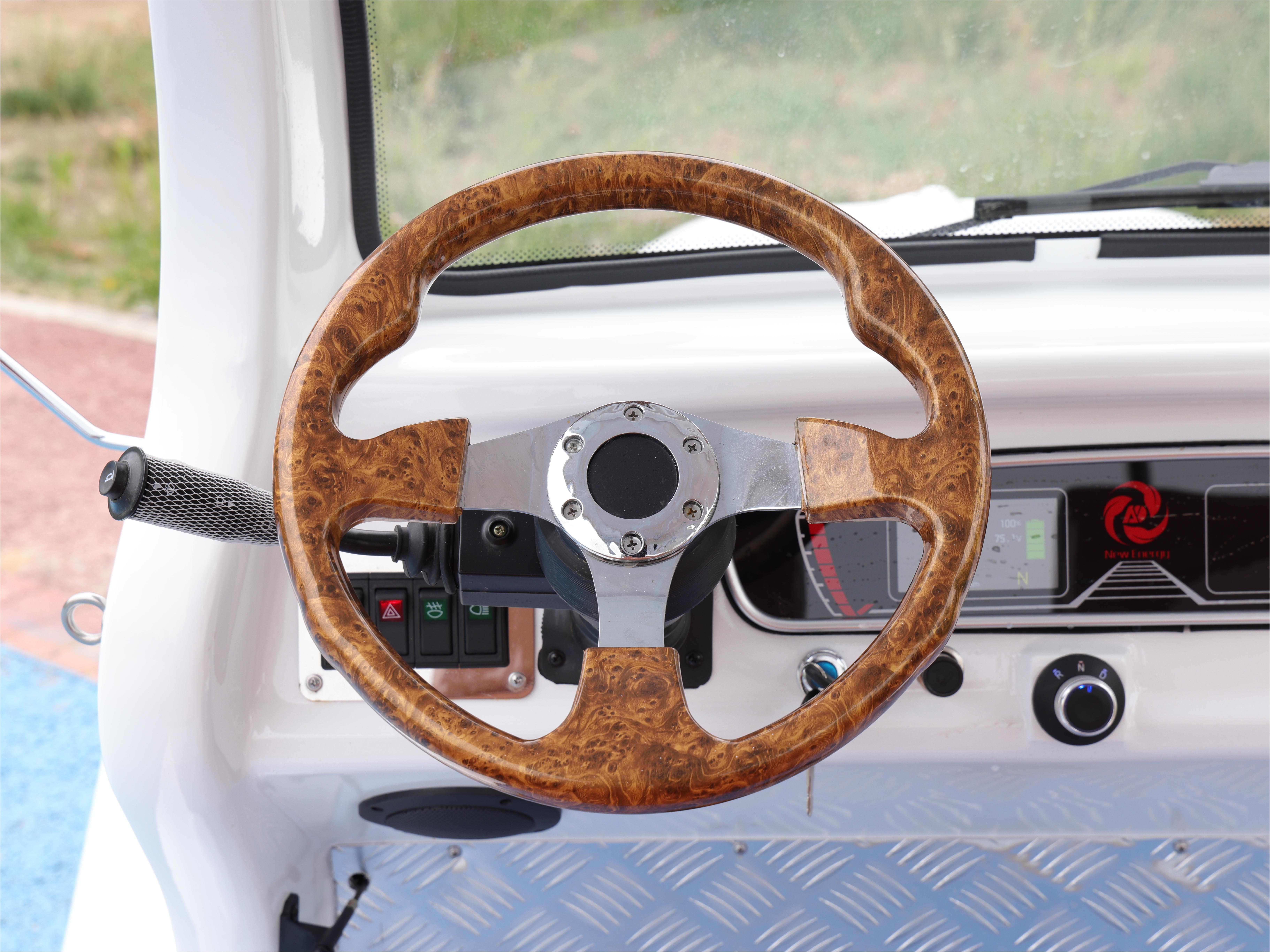 48V Vintage Golf Car 30 Mph NEV LSV с вездеходными шинами и независимой подвеской