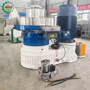 Máquina de pellets de madera de acero inoxidable de 132 kW con truncador de 3 kW y bomba de aceite de 0,25 kW