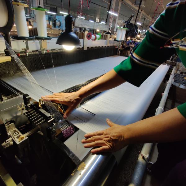 Colored Washable Silk Scrunchie , 19 Momme Stretchy Hair Ties For Girls