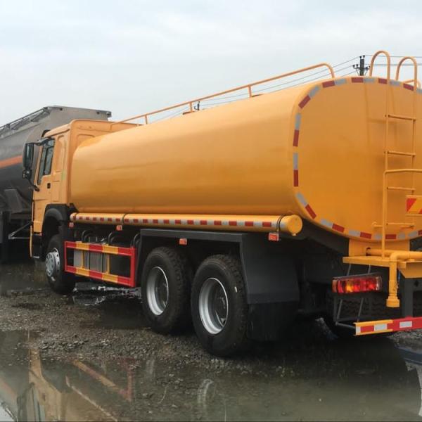 SINOTRUK 20cbm 6x4 water tanker truck