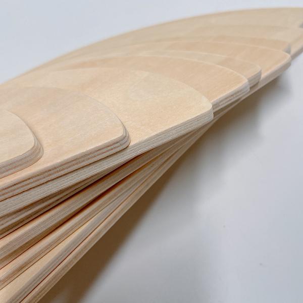 L'arc-en-ciel 35.5cm a coloré le grand bébé en bois de blocs constitutifs