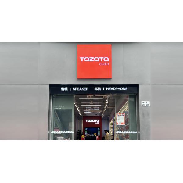 Playing Time 4-10 hours IPX7 Waterproof 60W Wireless Bluetooth Speaker with Bass Boost USB disk Connection