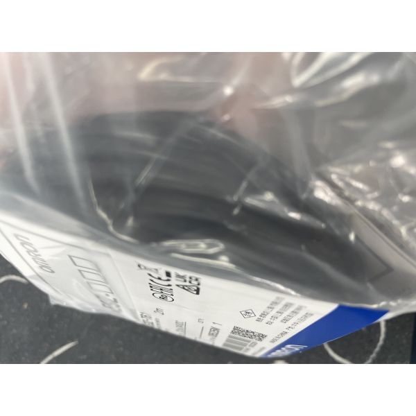 OMRON E3Z-T61 Photoelectric Sensor | 15m Through-beam, NPN, 24V DC, IP67