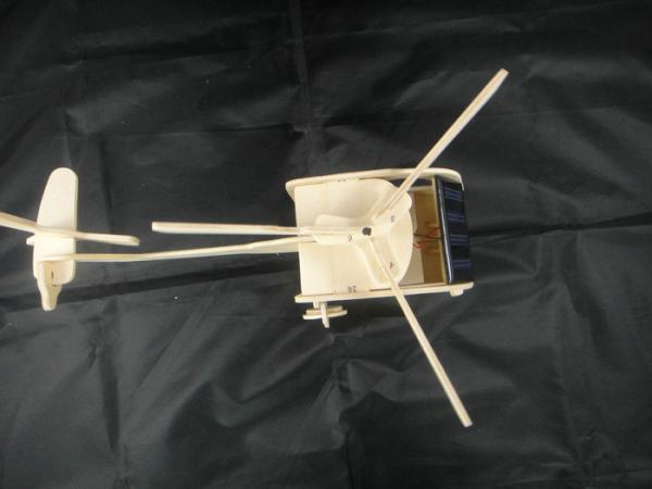 Durable Solar Powered DIY Educational Wood Helicopter Toy Eco Friendly