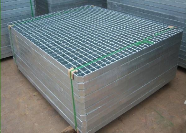 CS 25x4 Galvanized Serrated Bar Grating Q195