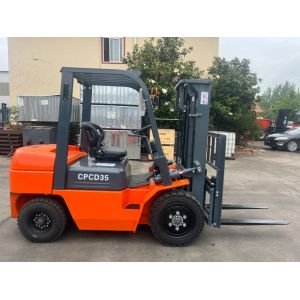 Diesel Powered Forklift 1500kgs-3500kgs Diesel Operated Forklift