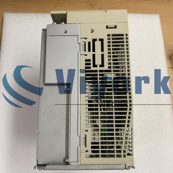 fase 230VAC 28A SGDM-50ADA-Y5 do amplificador 3 do servo motor da C.A. 5000W
