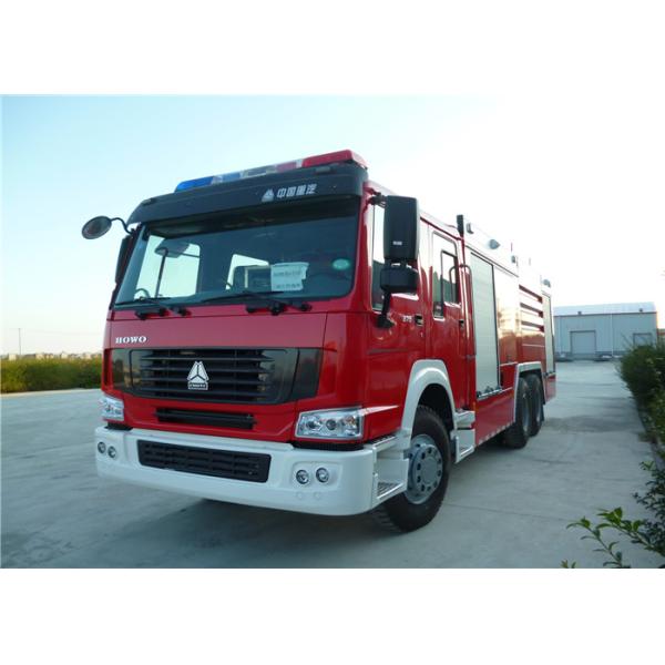 Water Foam And Powder Firefighting Truck