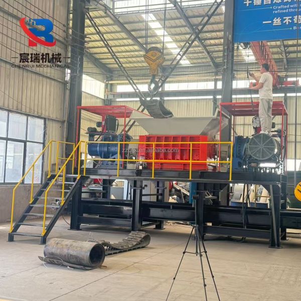 Heavy-Duty Dual-Shaft Shredder Equipped With Two Planetary Gear Reducers Metal Scrap Crusher Tire Shredder
