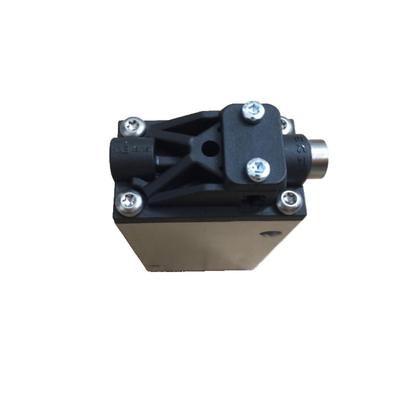 Valve de direction Aventics 5711100300 avec options électriques, pneumatiques et mécaniques