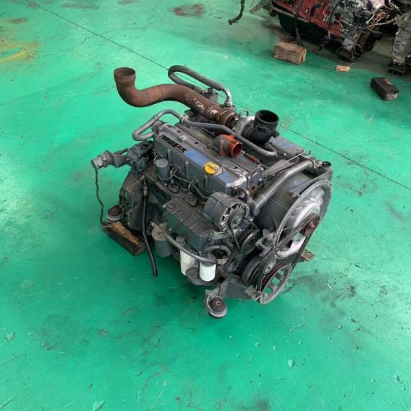 Mitsubishi 4M103C motor diesel usado 4 cilindros Adequado 75hp-300hp para caminhão