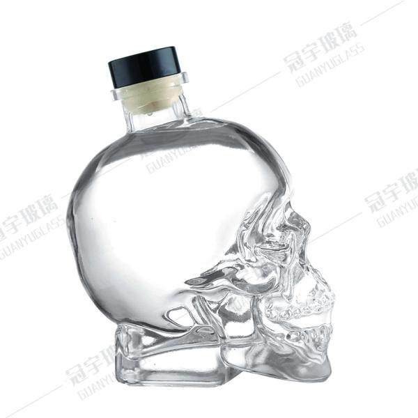 180ml 200ml 300ml 400ml 750ml Glass Bottle With Cork Cap Skull Design For Wine Lovers