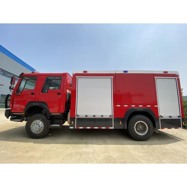 Левоугольный руль, правоугольный руль, аварийный пожарный спасательный грузовик Дизель 4000L Водяная жалюзи Роликовый пожарный грузовик