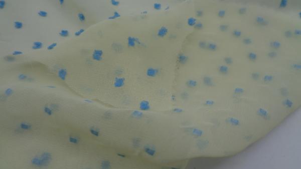 Dyed 56G Woven Cut Flower DOT Chiffon Fabric 150Cm 100% Polyester