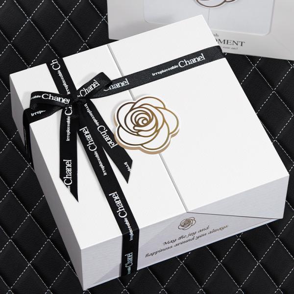 Luxury Skincare Gift Box Set Premium White Rose Gold Packaging Magnetic Closure