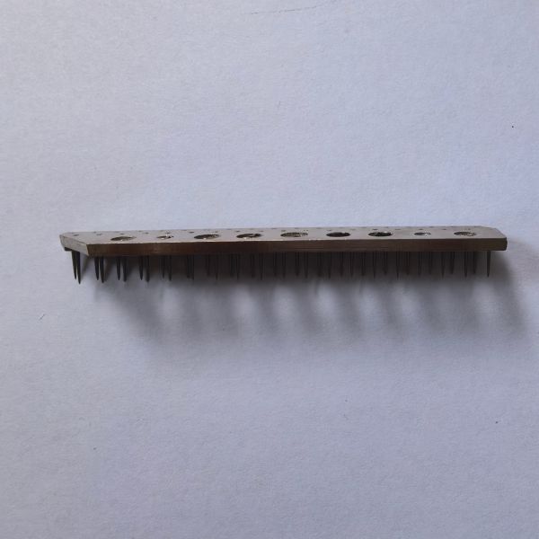 Ilsung Stenter Machine Spares Pin Plate Ehwha Lk Needle Plate Copper Plate Carbon Steel Needle