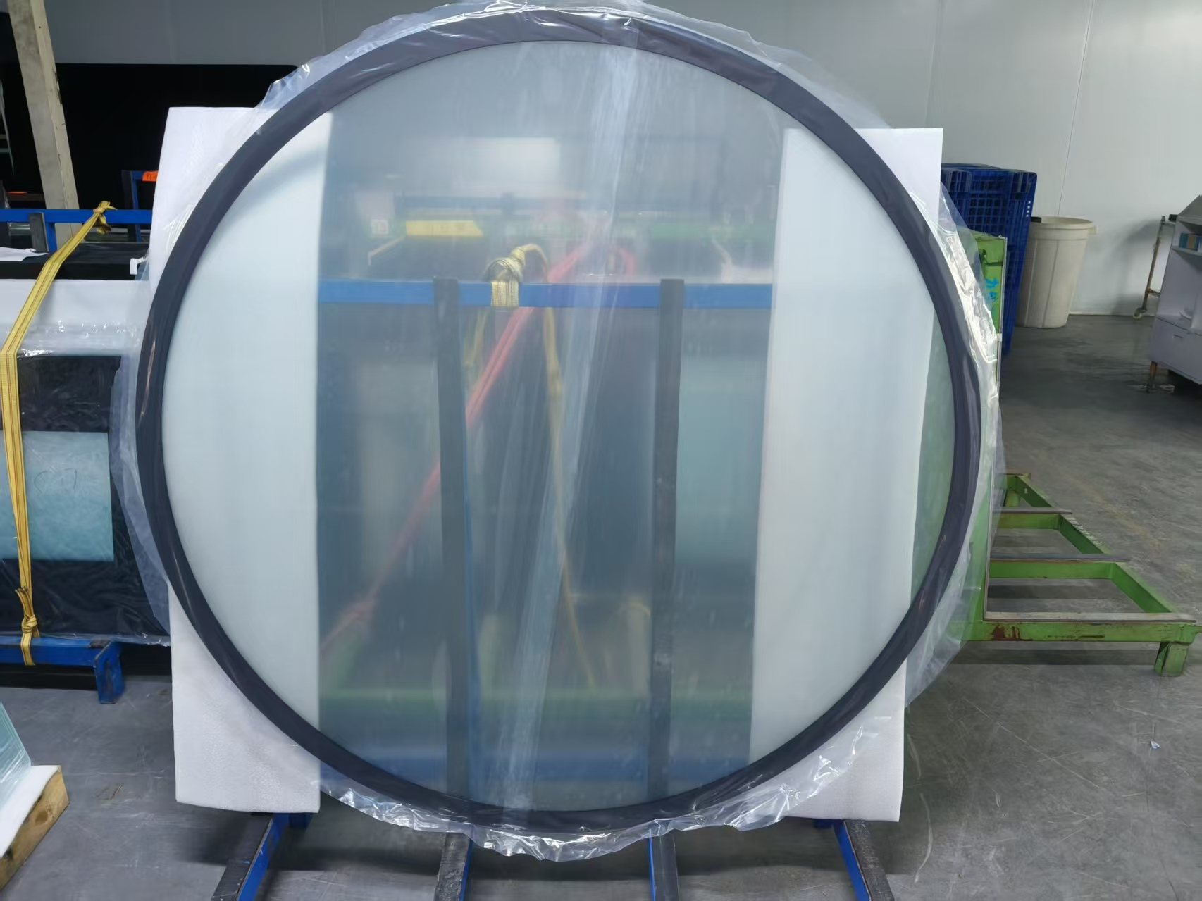 150 CM Diameter Round Tempered Glass Cover Glass With AG (Anti-Glare) Treatment on the Surface