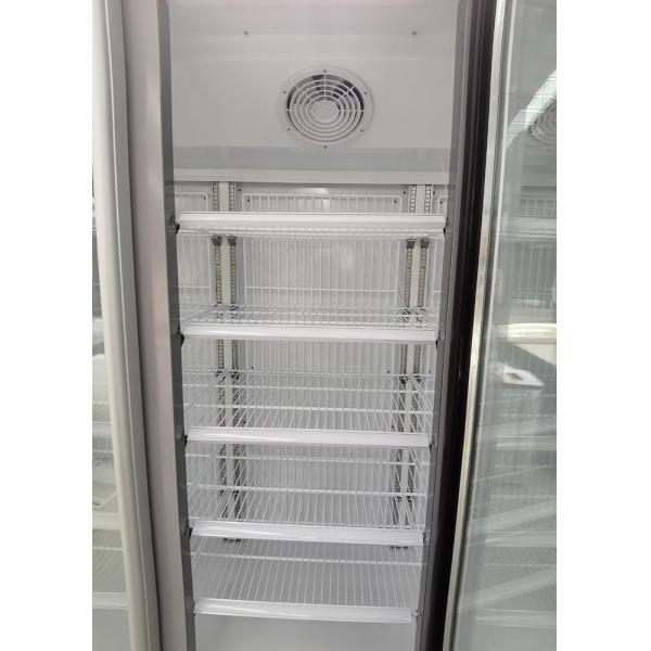 Коммерчески чистосердечный стеклянный охладитель двери 1700L с компрессором SECOP