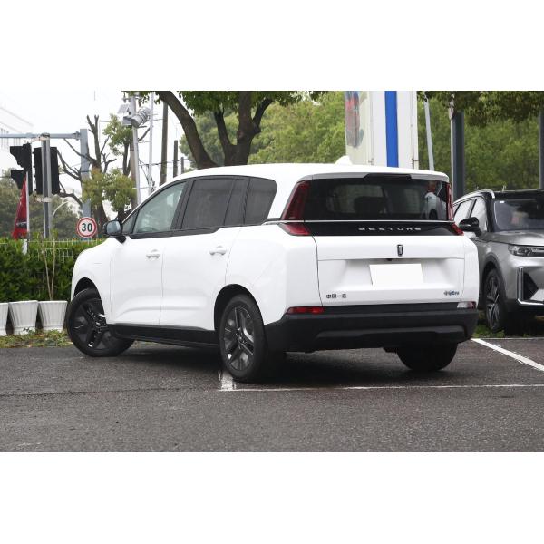 High Performance 5 Seater MPV Electric Car 5 Doors New Energy Benteng NAT 419KM