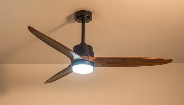 Wholesale，factory，manufacturer      Energy-Efficient Long-Lasting: 52-Inch Solid Wood Ceiling Fan with LED Lighting and Brushless DC Motor