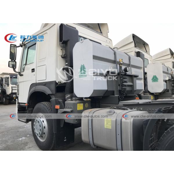 HOWO / HOHAN 6x4 420HP RHD Tractor Head Truck With Auxiliary 1000L Oil Tank
