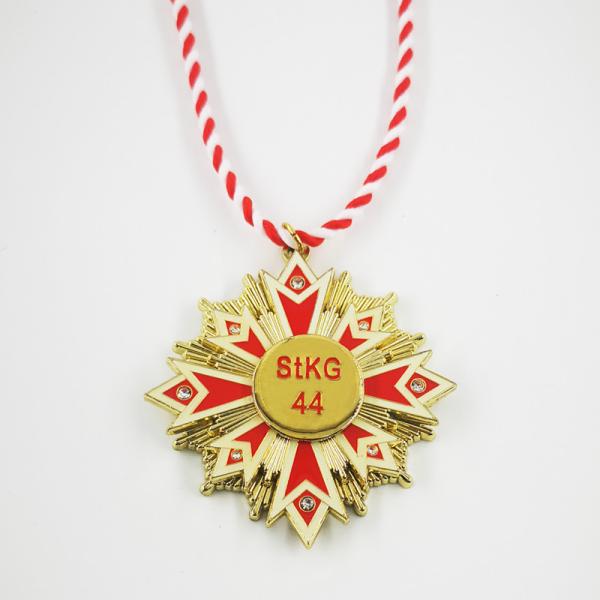 3 Parts Assembled Metal Carnival Medallion Diecasting Soft Enamel With Epoxy Colors