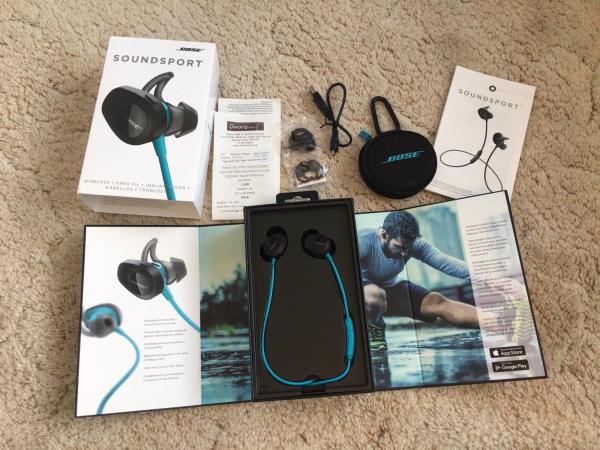 Bose SoundSport Pulse Neckband Wireless Headphones - Blue from Golden Rex Group Ltd